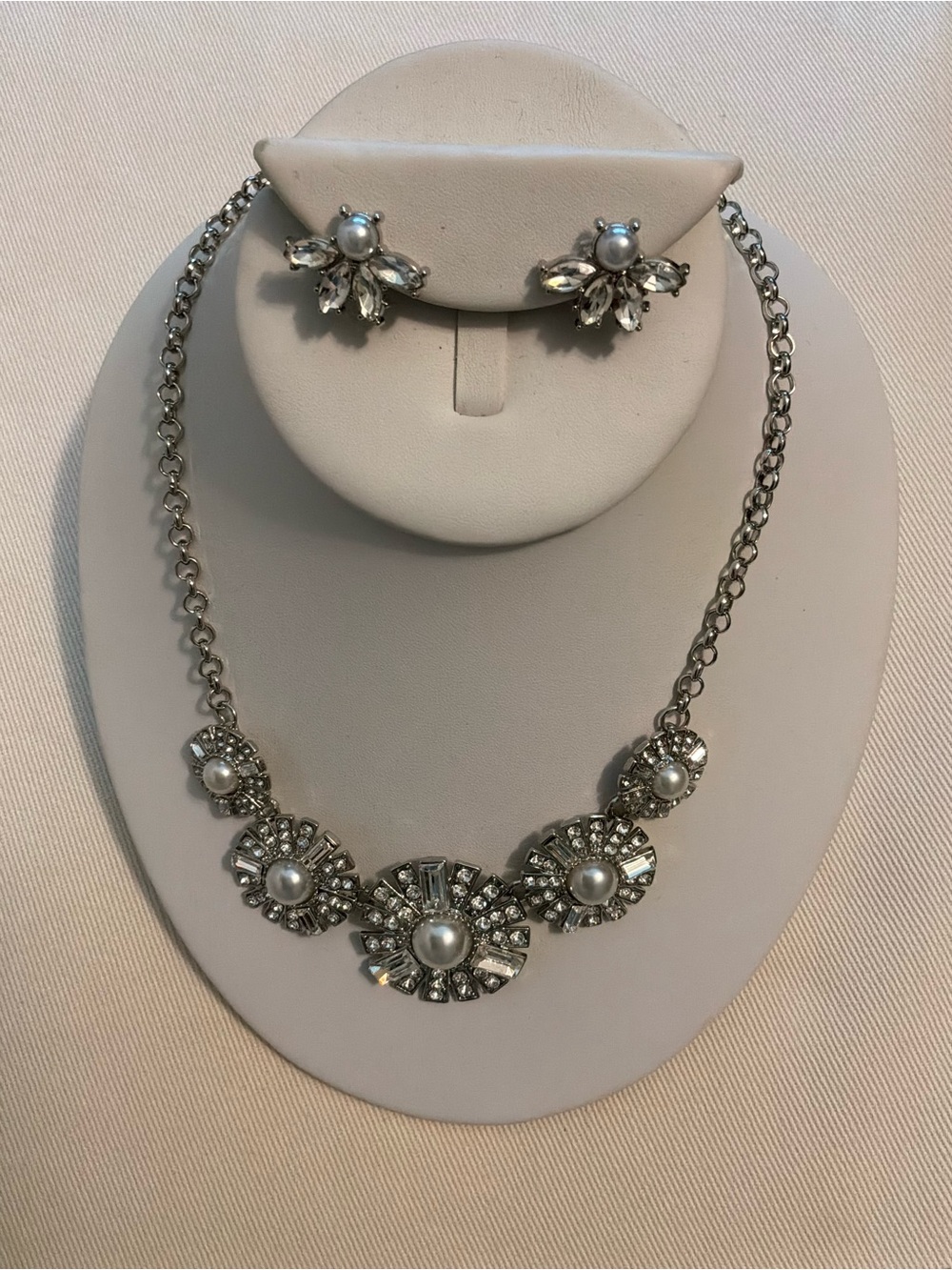 Pearl and Crystal Floral Statement Necklace & Earrings - Silver Tone